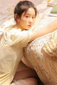 小说推荐完结重生异界，迎面就是美女投怀送抱？白小易林小汐_重生异界，迎面就是美女投怀送抱？(白小易林小汐)完整版小说