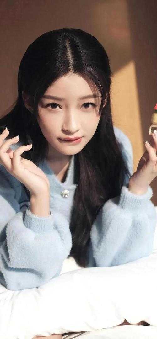 热门小说捡来的小团子是神级锦鲤(谭七月谭三元)小说免费阅读完整版_(热门小说捡来的小团子是神级锦鲤)最新章节免费在线阅读