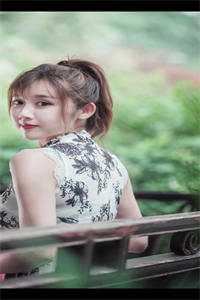完结版小说全文免费阅读穿书后，我抱紧破产大佬大腿许艺宋晏明_穿书后，我抱紧破产大佬大腿(许艺宋晏明)好看的完结小说