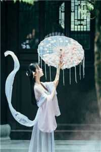 小说完结版兼职天师被抓，问我妖魔怎么杀？(林冰冰叶清玄)_兼职天师被抓，问我妖魔怎么杀？林冰冰叶清玄热门小说排行榜