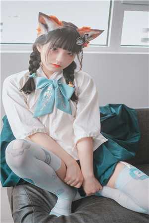 玫瑰太妖艳，顶级金主放肆吻小说观看整本姜漫谢聿舟精彩小说欣赏_(玫瑰太妖艳，顶级金主放肆吻小说观看整本)姜漫谢聿舟全章节阅读