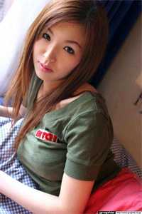退婚当天，三崽带我闪婚千亿隐富