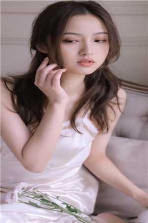 小说推荐完本家有医妃，算卦治病太逆天！(周献云梦泽)_家有医妃，算卦治病太逆天！周献云梦泽热门的网络小说