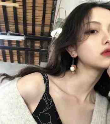 妾女绝色：清冷权臣求她宠爱(季寒霜吴昊东)最新推荐小说_热门好看小说妾女绝色：清冷权臣求她宠爱季寒霜吴昊东