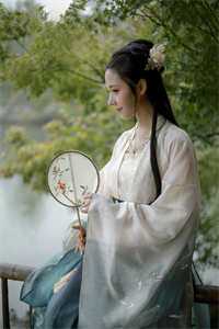 在线免费小说她不值得我爱佚名(江妍楚航)_她不值得我爱佚名江妍楚航免费阅读全文