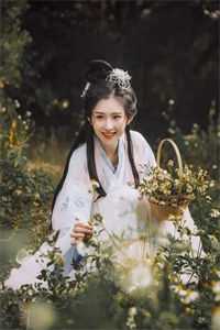 活成前任白月光后，她桃花朵朵开夏星尧时晏迟好看的小说推荐完结_热门小说排行活成前任白月光后，她桃花朵朵开(夏星尧时晏迟)