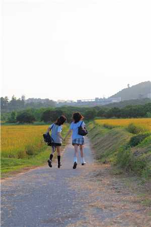 热门完本小说八零小土包：靠着知识产权暴富了林芳华邵辰_八零小土包：靠着知识产权暴富了林芳华邵辰小说全文免费阅读