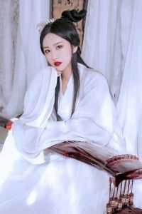 乱世争霸，从解救马夫人开始(曹云飞冷艳秋)完本小说免费_全文阅读免费全集乱世争霸，从解救马夫人开始(曹云飞冷艳秋)