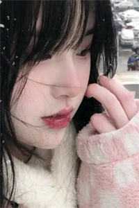 替嫁后，医妃她被暴虐王爷爆宠