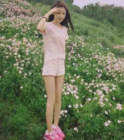 与君远相知，不道云海深