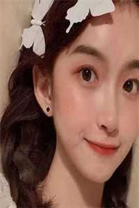召唤：我能抽卡变身(刘业烈阳)小说免费阅读完整版_(召唤：我能抽卡变身)最新章节免费在线阅读